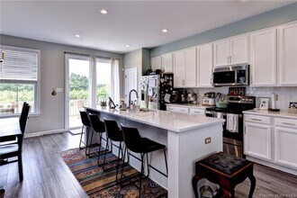 204 Bulkhead Pl in Williamsburg, VA - Building Photo - Building Photo