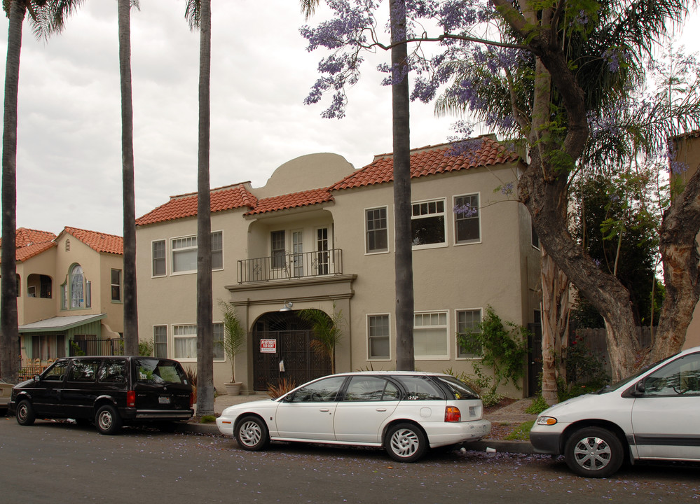 2024 Chestnut Ave in Long Beach, CA - Foto de edificio