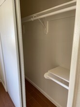 616 Hendricks Ave in East Los Angeles, CA - Building Photo - Building Photo