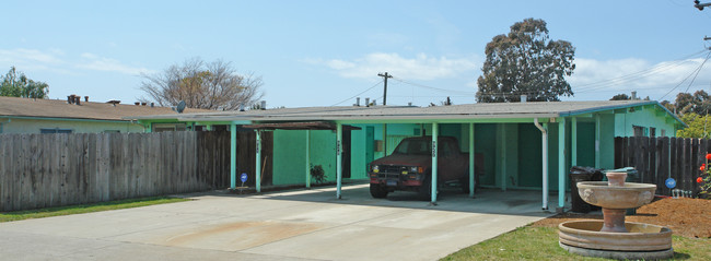 929 S 55th St in Richmond, CA - Foto de edificio - Building Photo