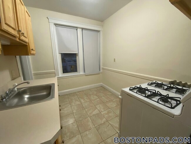 127 Washington St, Unit 32 in Boston, MA - Building Photo - Building Photo