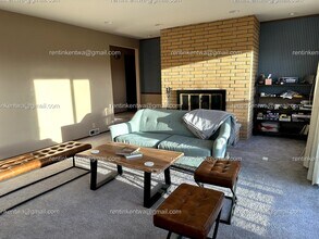 4234 S 252nd Pl in Kent, WA - Foto de edificio - Building Photo