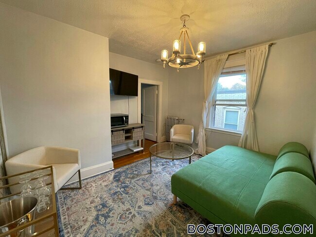 26 Chiswick Rd
