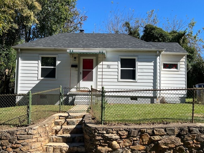 111 N Cameron Ave in Winston-Salem, NC - Building Photo - Building Photo