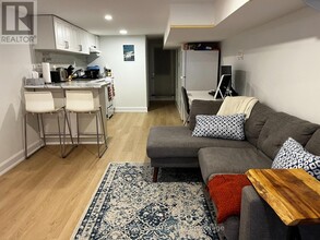 519 Crawford St in Toronto, ON - Building Photo - Building Photo