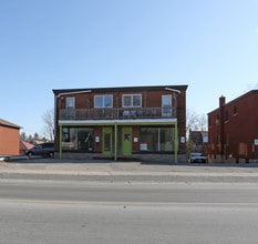 228-236 Margaret Av in Kitchener, ON - Building Photo - Building Photo