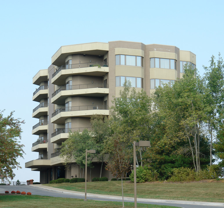 The Summit in State College, PA - Foto de edificio