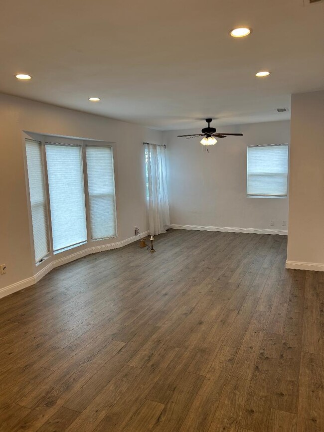 2303 Graydon Ave in Monrovia, CA - Building Photo - Building Photo