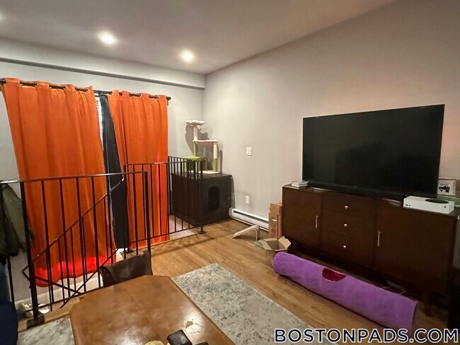 90 Warrenton St in Boston, MA - Building Photo - Building Photo