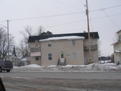 1494 Main St in Green Bay, WI - Foto de edificio