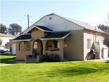 144-154 E 57th St in Long Beach, CA - Foto de edificio - Building Photo