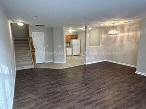 2920 Barrymore St in Raleigh, NC - Building Photo - Building Photo