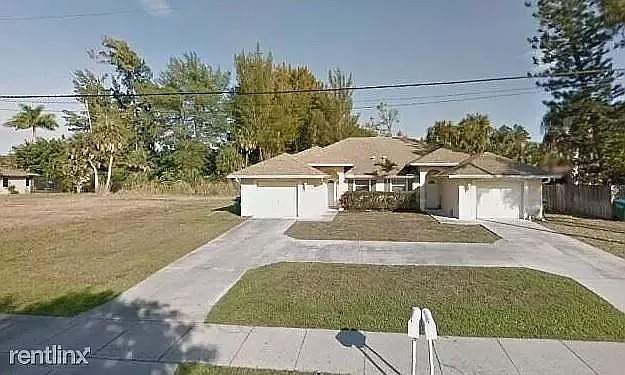 813 SE 24th Ave in Cape Coral, FL - Building Photo - Building Photo