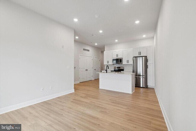 property at 2157 E Lehigh Ave