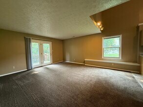 158 E Willow Ct in Bloomington, IN - Building Photo - Building Photo