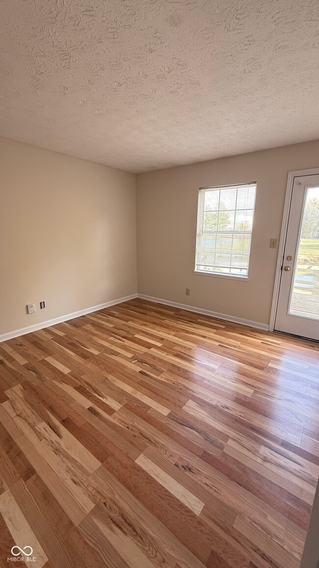 2119 Galaxy Dr in Franklin, IN - Building Photo - Building Photo