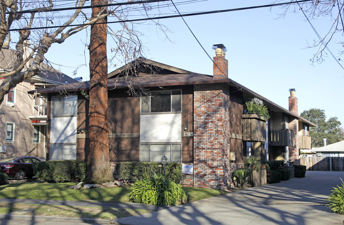 1515 Central Ave in Alameda, CA - Foto de edificio