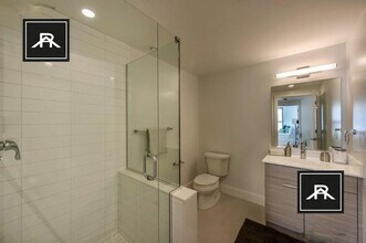 42 Malvern St in Boston, MA - Building Photo - Building Photo