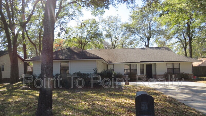 1878 Shadow Ridge Trail in Jacksonville, FL - Building Photo