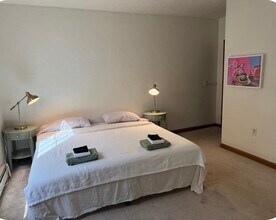 41 Hollywood St., Unit Apt 2 in Worcester, MA - Building Photo - Building Photo