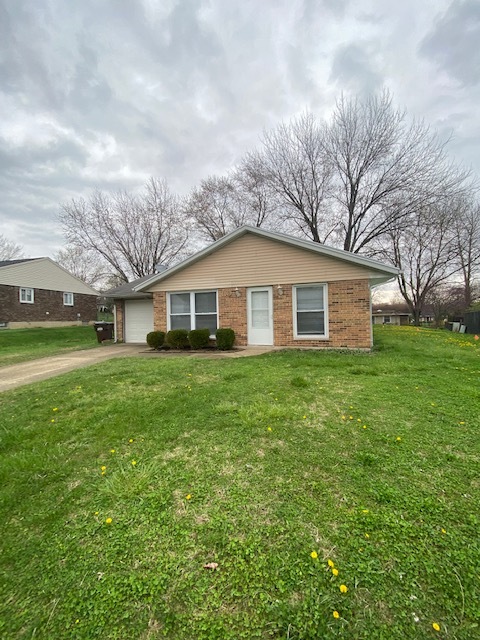 110 Teakwood Ln in Springboro, OH - Building Photo - Building Photo