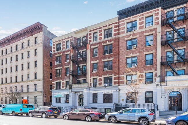 602-604 W 178th St in New York, NY - Building Photo - Building Photo