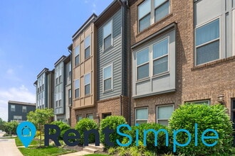 10520 Ratcliffe Trl in Manassas, VA - Foto de edificio - Building Photo