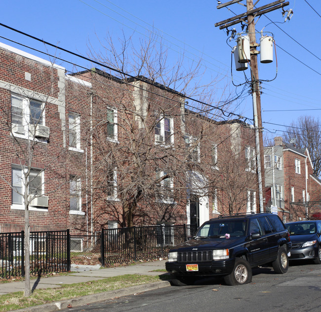 5514 1st St NW in Washington, DC - Building Photo - Building Photo