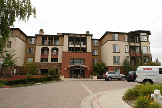 Regent on the Park in Walnut Creek, CA - Building Photo - Building Photo