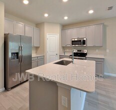 477 Albany Bay Blvd in Saint Johns, FL - Building Photo - Building Photo