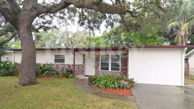 property at 11114 N Dixon Ave