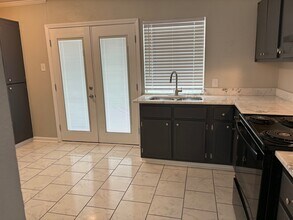 145 Courtaulds Ave in Saraland, AL - Building Photo - Building Photo