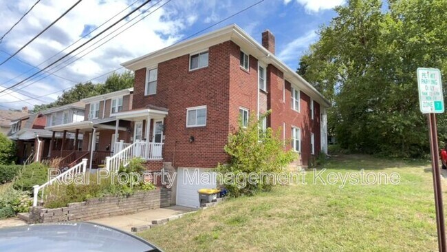 1428 Park Blvd in Pittsburgh, PA - Building Photo - Building Photo