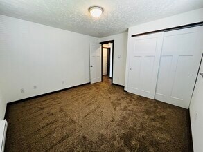 2414 E Francis Ave in Spokane, WA - Building Photo - Building Photo