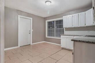 3015 Dacca Dr in Houston, TX - Building Photo - Building Photo