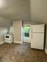 1229 School Ave in Oshkosh, WI - Building Photo - Building Photo