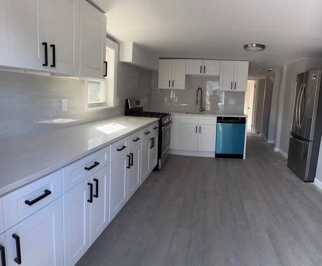 13 Hamilton St, Unit 2