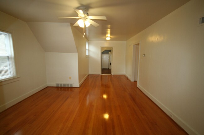 1408 W Chapel Hill St in Durham, NC - Building Photo - Building Photo