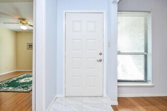 11902 S Fairhollow Ln in Houston, TX - Building Photo - Building Photo