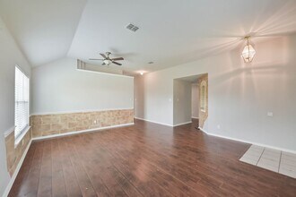 4 Blue Meadow Ct in Mansfield, TX - Building Photo - Building Photo