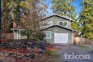 18915 59th St E in Lake Tapps, WA - Building Photo