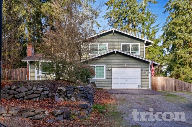 property at 18915 59th St E