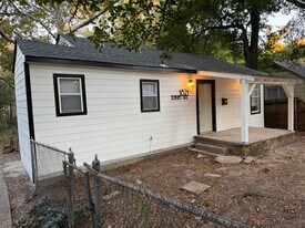 1821 Jenkins Ave in Shreveport, LA - Building Photo