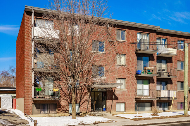75 Saint-Jacques St in Lachine, QC - Building Photo - Building Photo