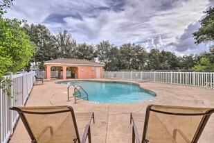 2097 Hidden Grove Ln, Unit 102 in Merritt Island, FL - Building Photo