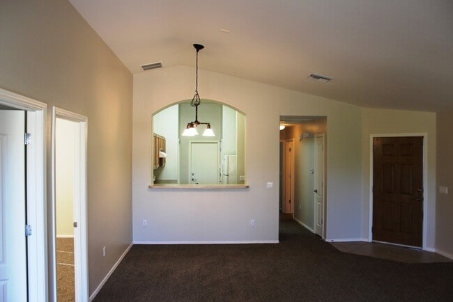 7201 E Bloomtree Ln in Tucson, AZ - Building Photo - Building Photo