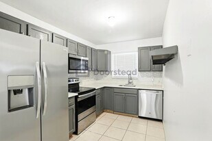3050 Norwood Pl, Unit Apt N112 in Boca Raton, FL - Building Photo