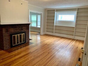 412 Broad St, Unit 412 in Syracuse, NY - Building Photo - Building Photo