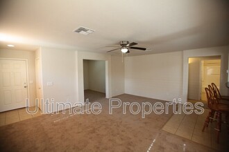 25004 W Dove Gap in Buckeye, AZ - Building Photo - Building Photo