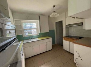 1138 N Piatt Ave in Wichita, KS - Foto de edificio - Building Photo